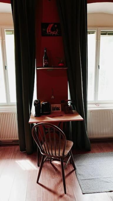 Apartment Sahara With Shared Bathroom In Centre *